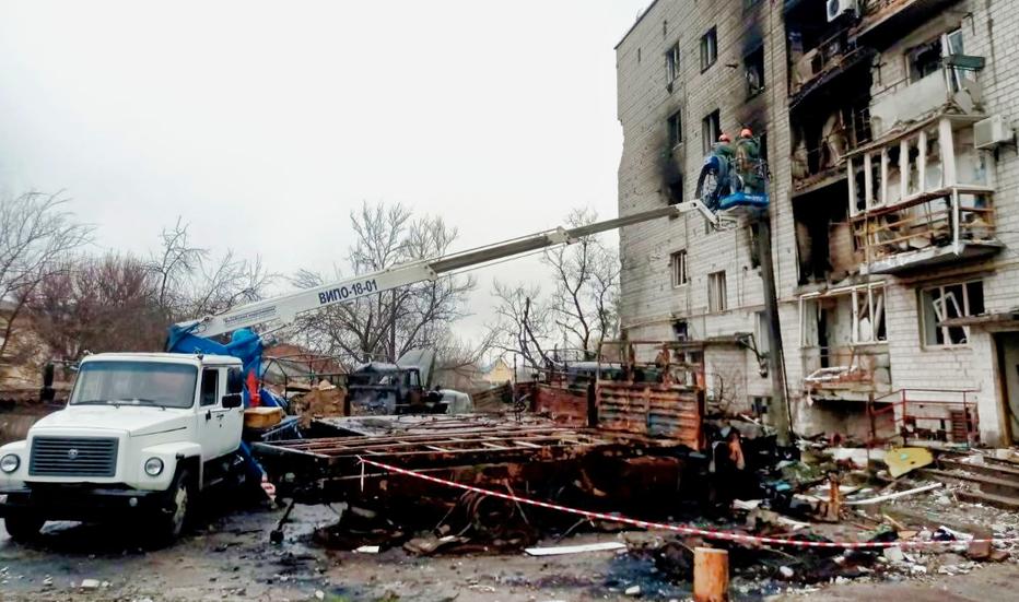 za-19-dniv-pislya-zvilnennya-kijivshchini-vid-rosiyskih-okupantiv-energetiki-dtek-vzhe-povernuli-svitlo-56-rodin-shcho-zalishalis-bez-svitla-cherez-boyovi-diji-1