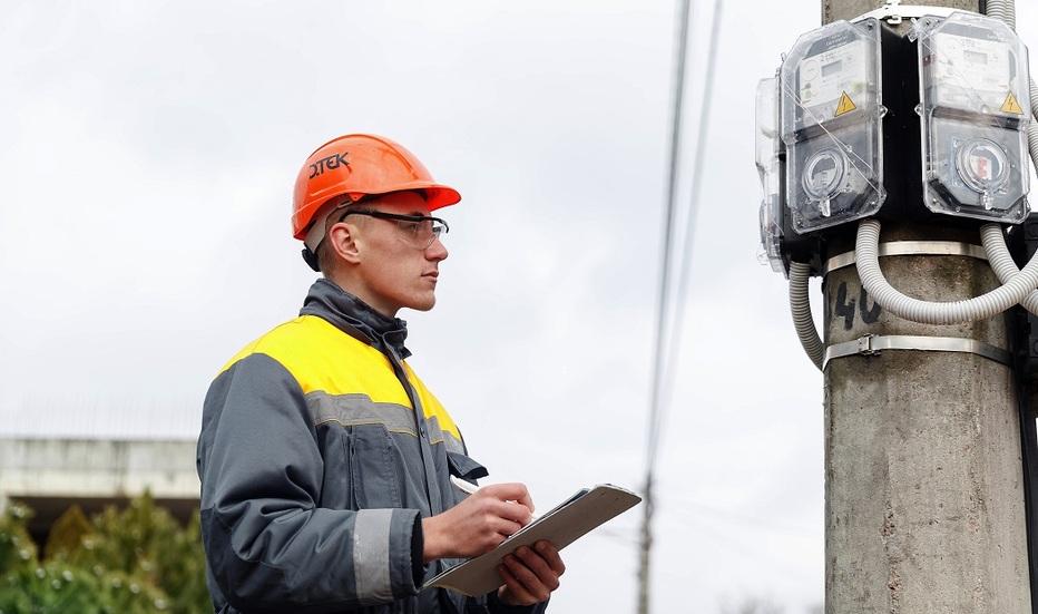 dani-z-neba-dtek-kijivski-regionalni-elektromerezhi-rozvinchuye-mifi-pro-kontrolne-znyattya-pokaziv-lichilnika-1