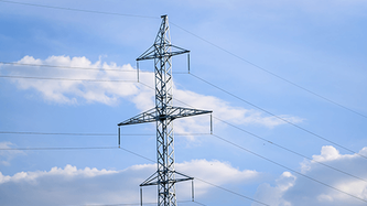 ukrajina-pereyshla-na-230-v-shcho-zminitsya-dlya-kozhnogo-z-nas-poyasnyuye-dtek-kijivski-regionalni-elektromerezhi