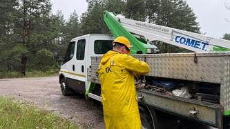 energetiki-dtek-kijivski-regionalni-elektromerezhi-prodovzhuyut-roboti-z-likvidaciji-naslidkiv-stihiji