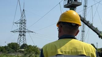 mayzhe-2-tisyachi-rodin-na-kijivshchini-znovu-zi-svitlom-u-serpni-energetiki-dtek-kijivski-regionalni-elektromerezhi-vidnovili-elektropostachannya-pislya-vorozhih-atak