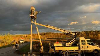 za-tizhden-energetiki-dtek-kijivski-regionalni-elektromerezhi-povernuli-svitlo-ponad-4-tisyacham-osel-kijivshchini-pislya-obstriliv